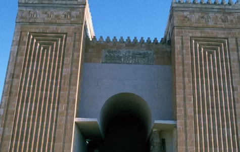 Ninevah-Nergal-Gate-Nineveh-Iraq-Isis-fighters-destruction-after-capturedin-before-and-after-photos