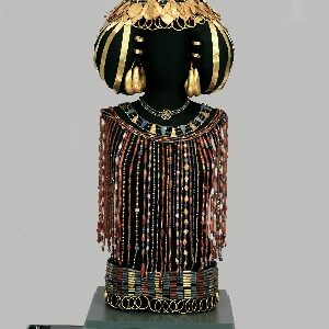 Sumerian-King-List-Penn-Museum-UPenn-Queen-Puabi-Headdress-from-the-Royal-Cemetery-at-Ur